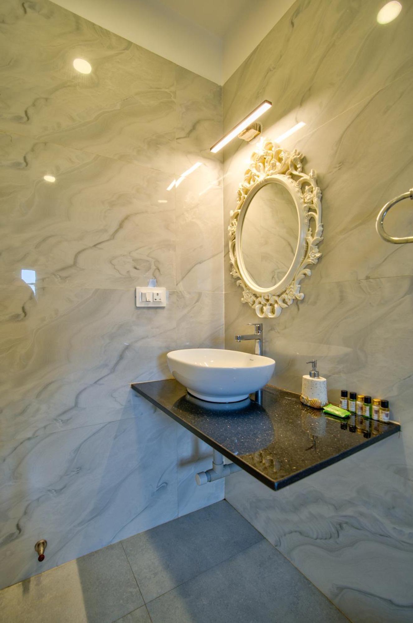 Candolim Beach White Residency バガ エクステリア 写真