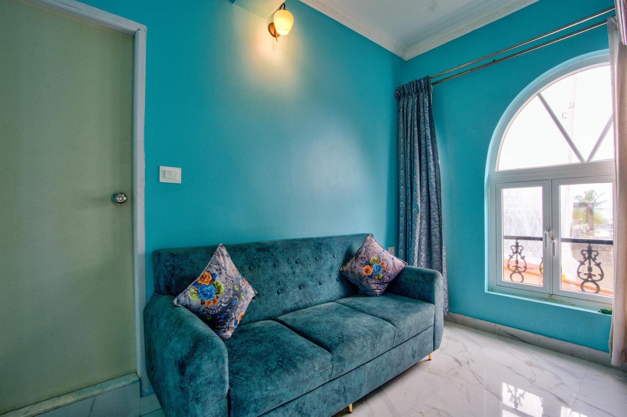 Candolim Beach White Residency バガ エクステリア 写真